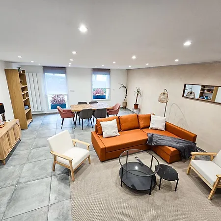 8 Personnes 3 Chambres- Parking- Wifi * Saint-Etienne (Loire)