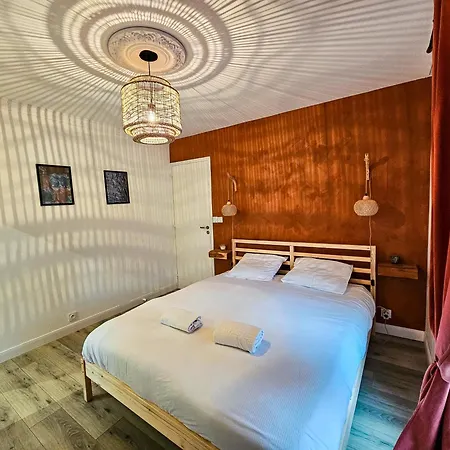 8 Personnes 3 Chambres- Parking- Wifi * Saint-Etienne (Loire)